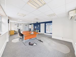 Floor 1- click for photo gallery